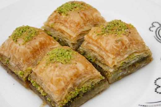Tereyağlı Baklava Tarifi ve Malzemeleri